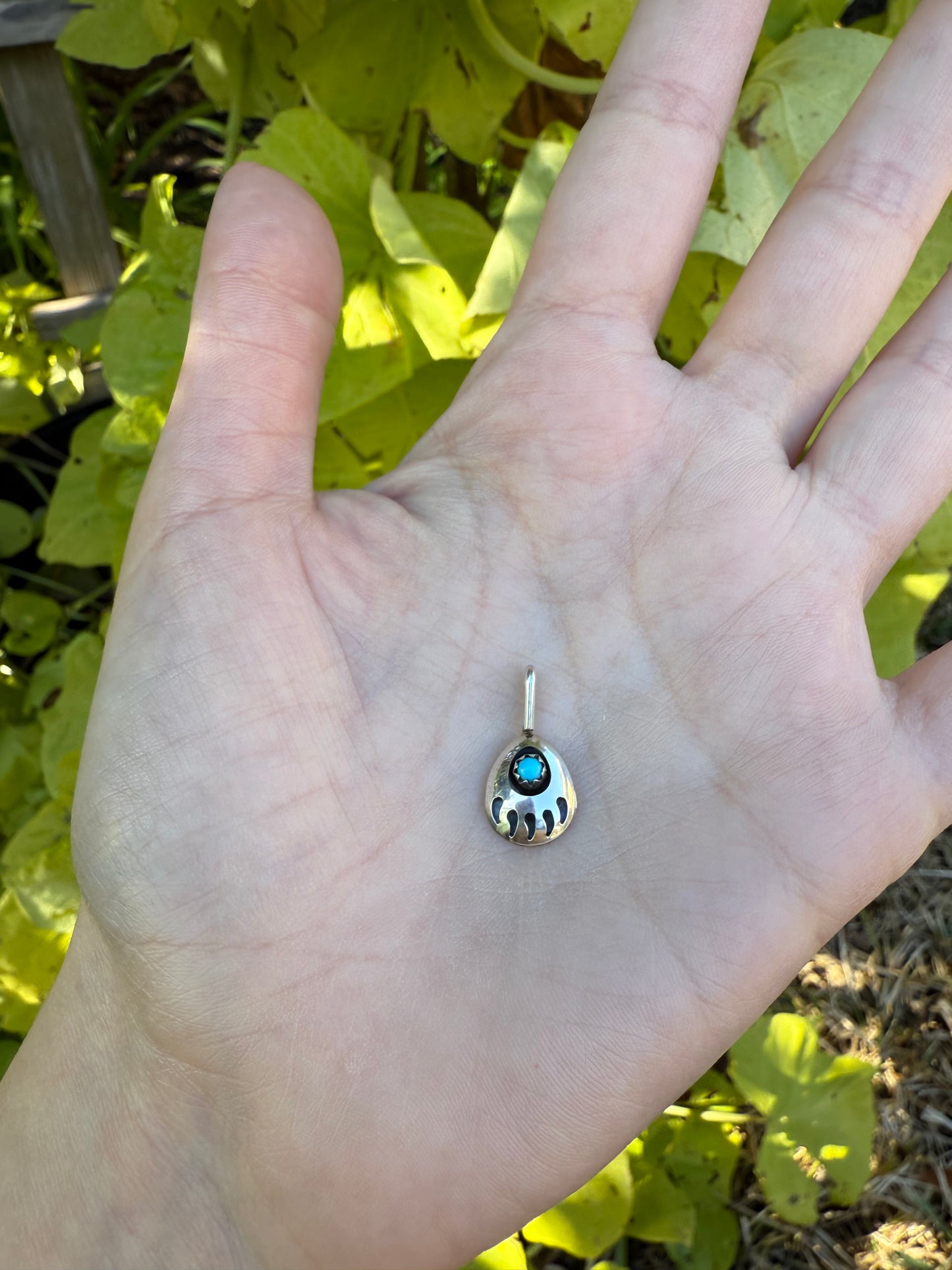 Navajo Bear Paw Turquoise Sterling Silver 925 Pendant