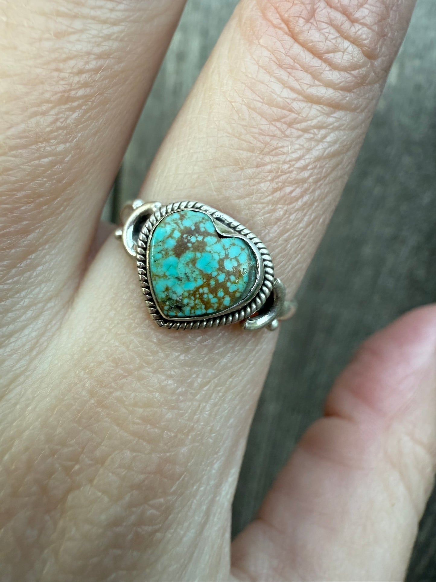 Mine 8 Heart Sterling Silver Ring - Size 8