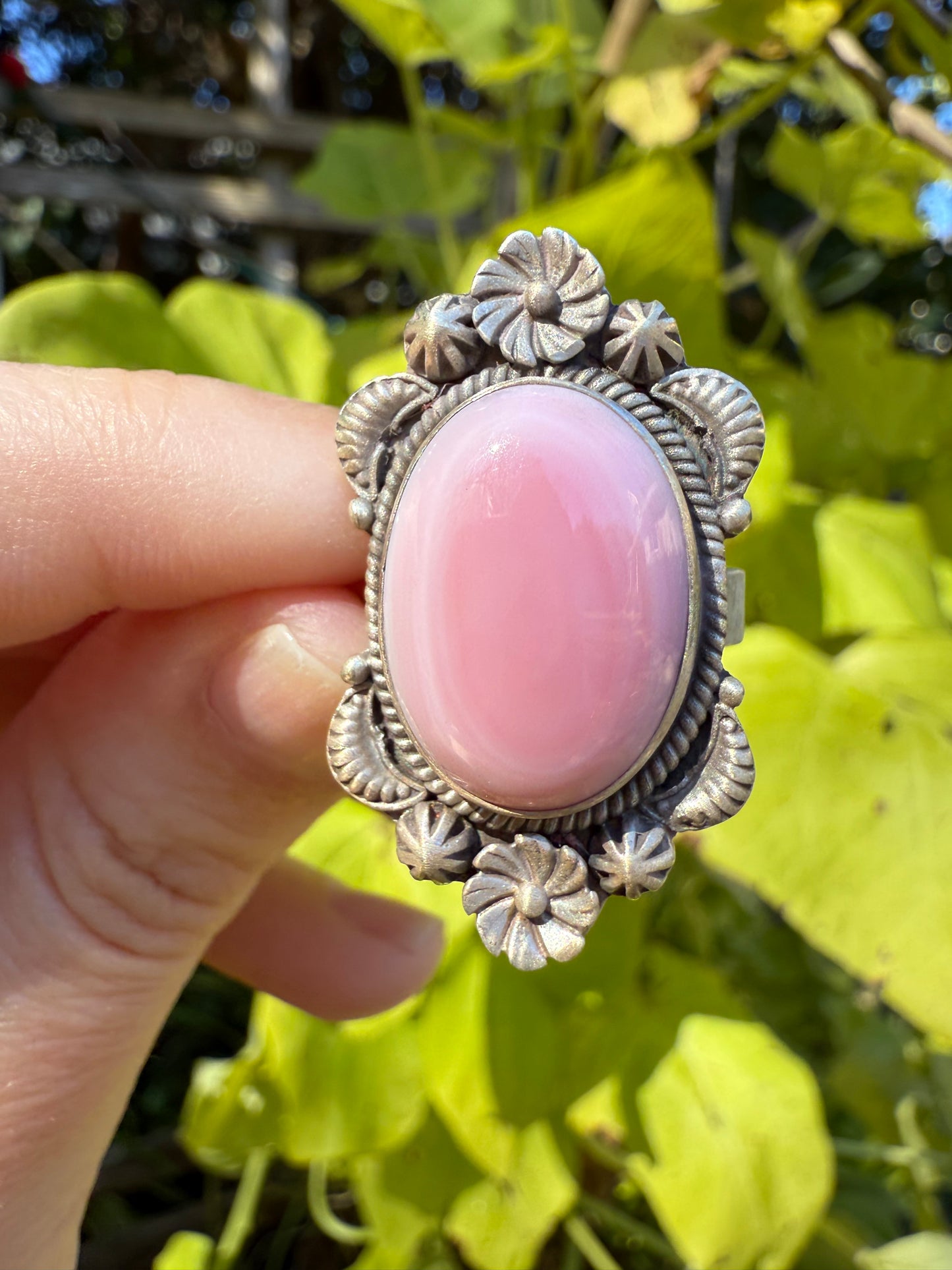 Pink Conch Flower Accent Sterling Silver 925 Adjustable Ring