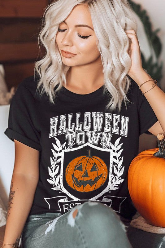 HALLOWEEN TOWN OVERRATED UNISEX SHORT SLEEVE TSHIRT