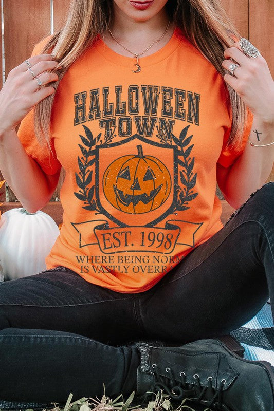 HALLOWEEN TOWN OVERRATED UNISEX SHORT SLEEVE TSHIRT