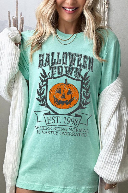 HALLOWEEN TOWN OVERRATED UNISEX SHORT SLEEVE TSHIRT