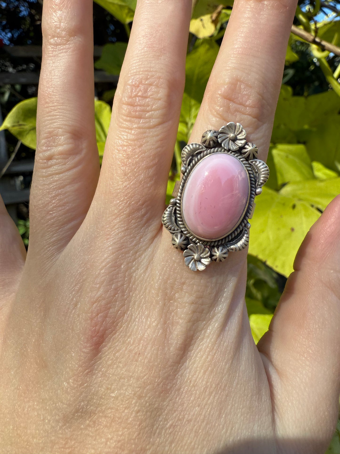 Pink Conch Flower Accent Sterling Silver 925 Adjustable Ring