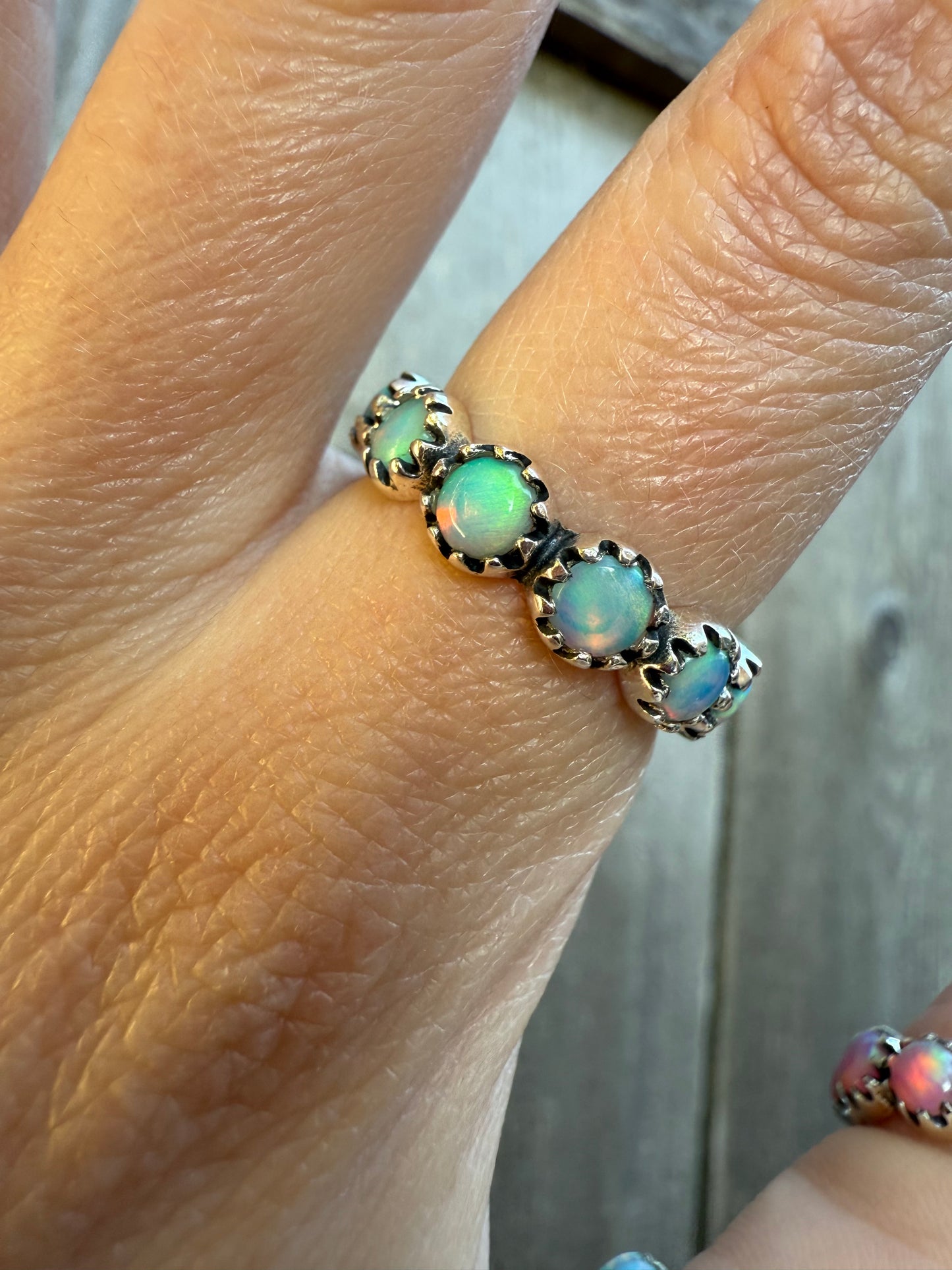 Balloon Opal Infinity Sterling Silver 925 Ring