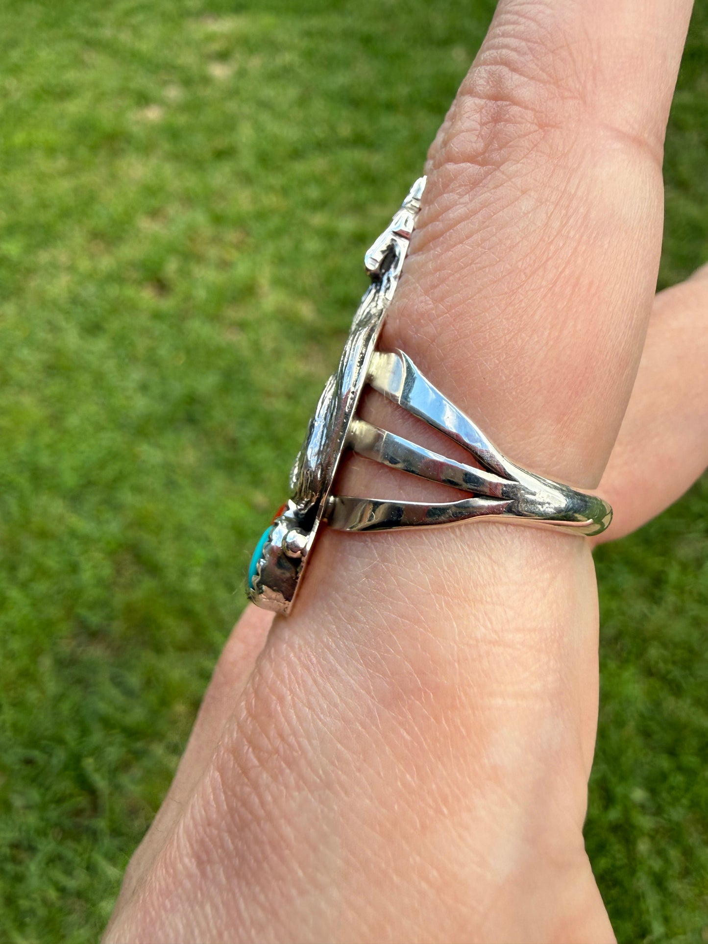 Navajo Turquoise and Coral Wolf Sterling Silver Ring - Size 8