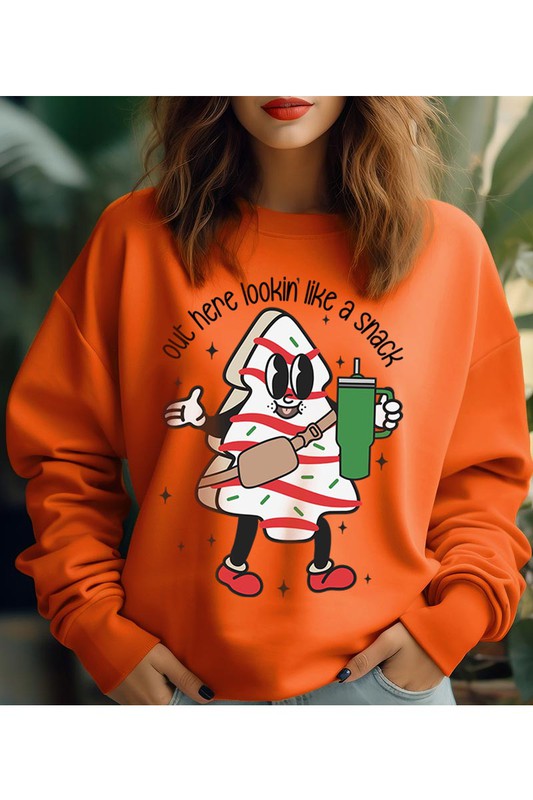 OUT HERE LOOKIN' LIKE A SNACK UNISEX FLEECE SWEATSHIRT