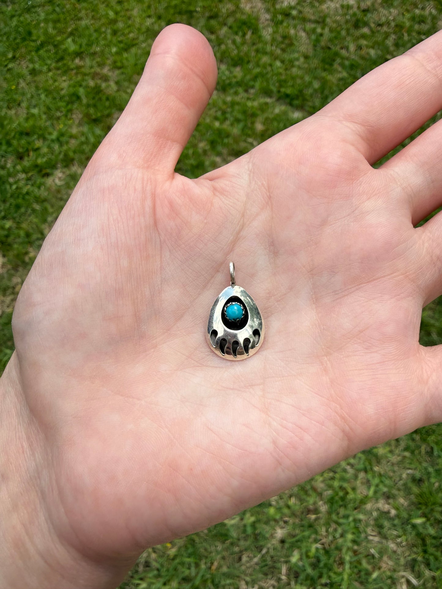 Navajo Bear Paw Turquoise Sterling Silver 925 Pendant