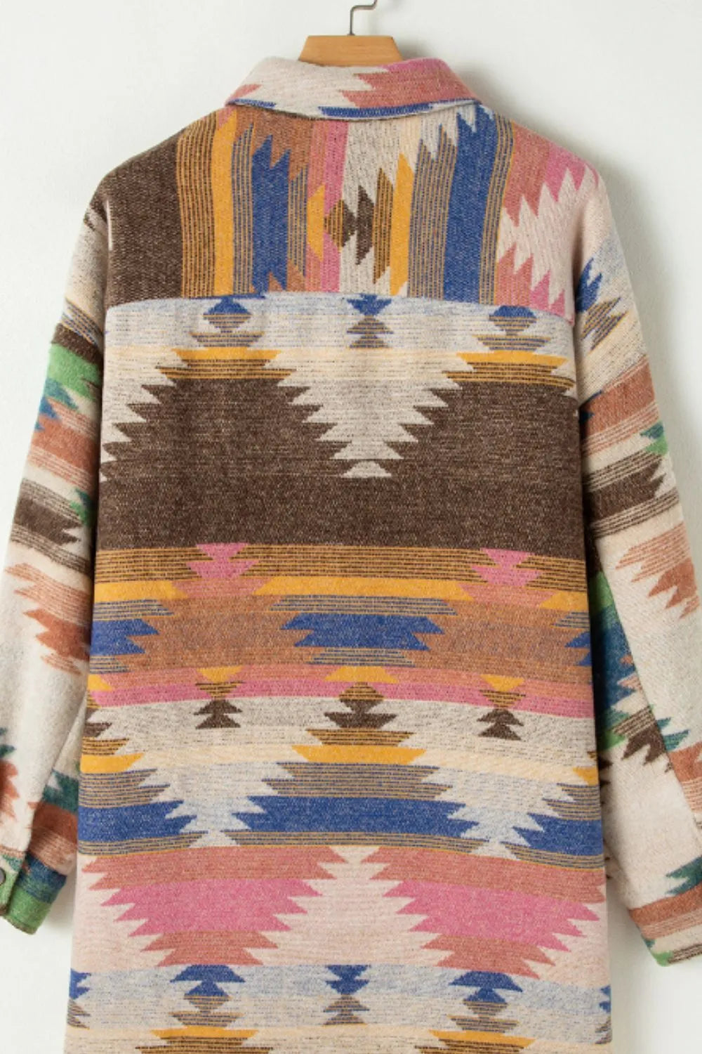 f7d4fd60-0038-4e17-b05d-52a8f4fef8c1-Max